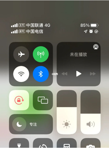 左云苹果手机维修分享iPhone双卡信号解决办法 